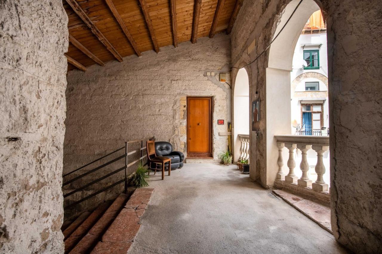 Vittorio Emanuele Apartment With Terrace By Wonderful Italy Palermo Eksteriør bilde